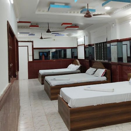 Gsd Inn Guest House Ποντισερί Δωμάτιο φωτογραφία